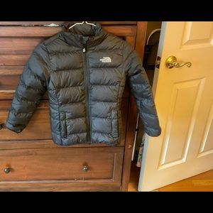 Girl’s North Face black jacket. Size S (7/8)